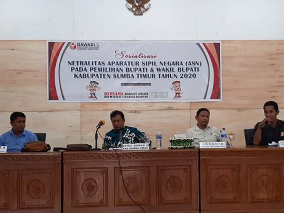 Bawaslu Sumba Timur Gelar Sosialisasi Netralitas ASN