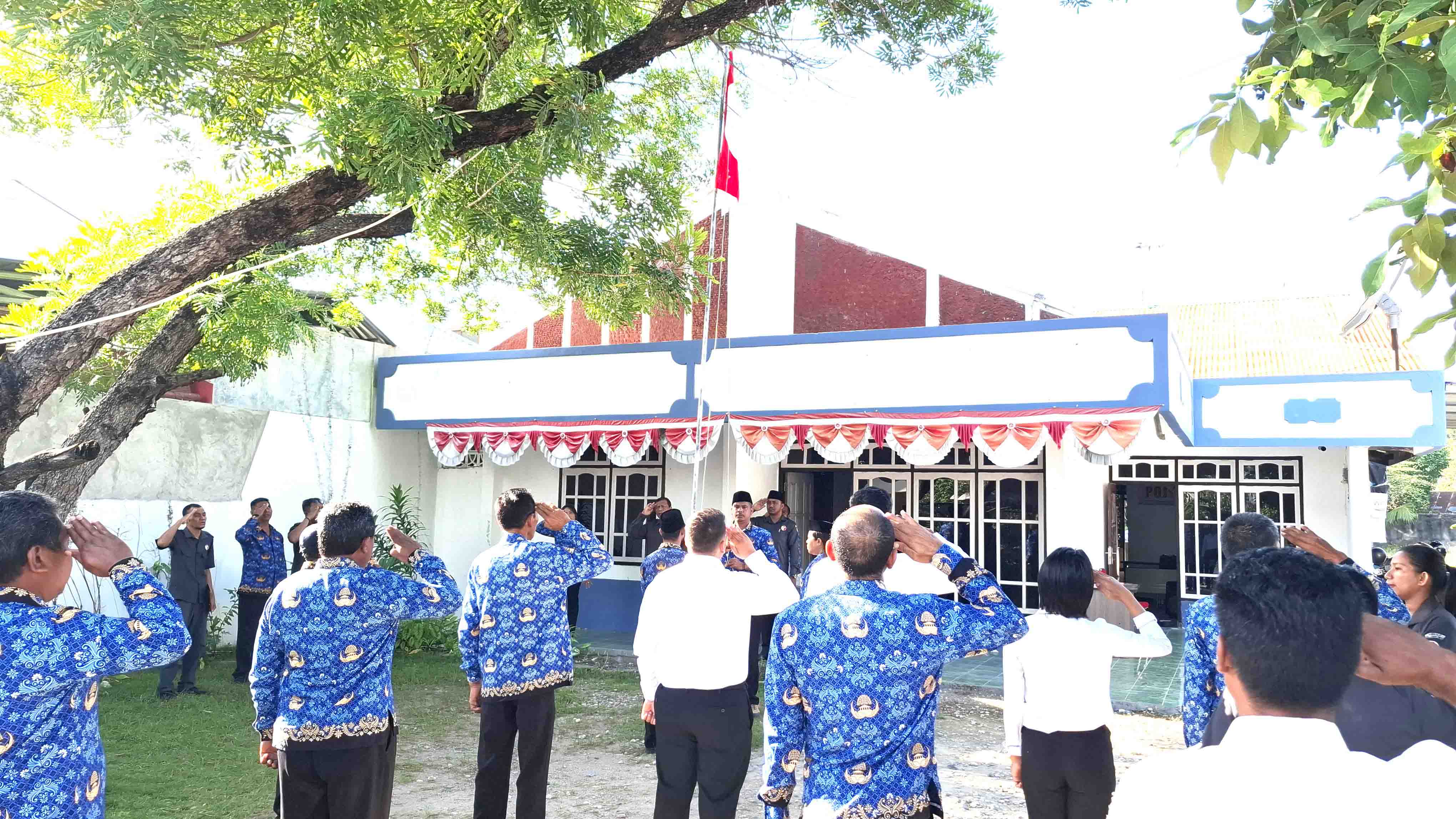 “Semangat Pancasila Menguat di Sumba Timur” Bawaslu Sumba Timur Gelar Upacara Peringatan