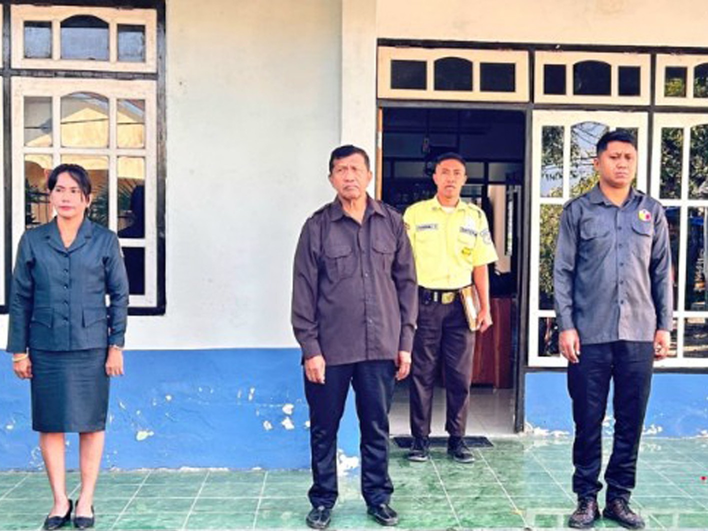 Bawaslu Sumba Timur Laksanakan Apel Pagi