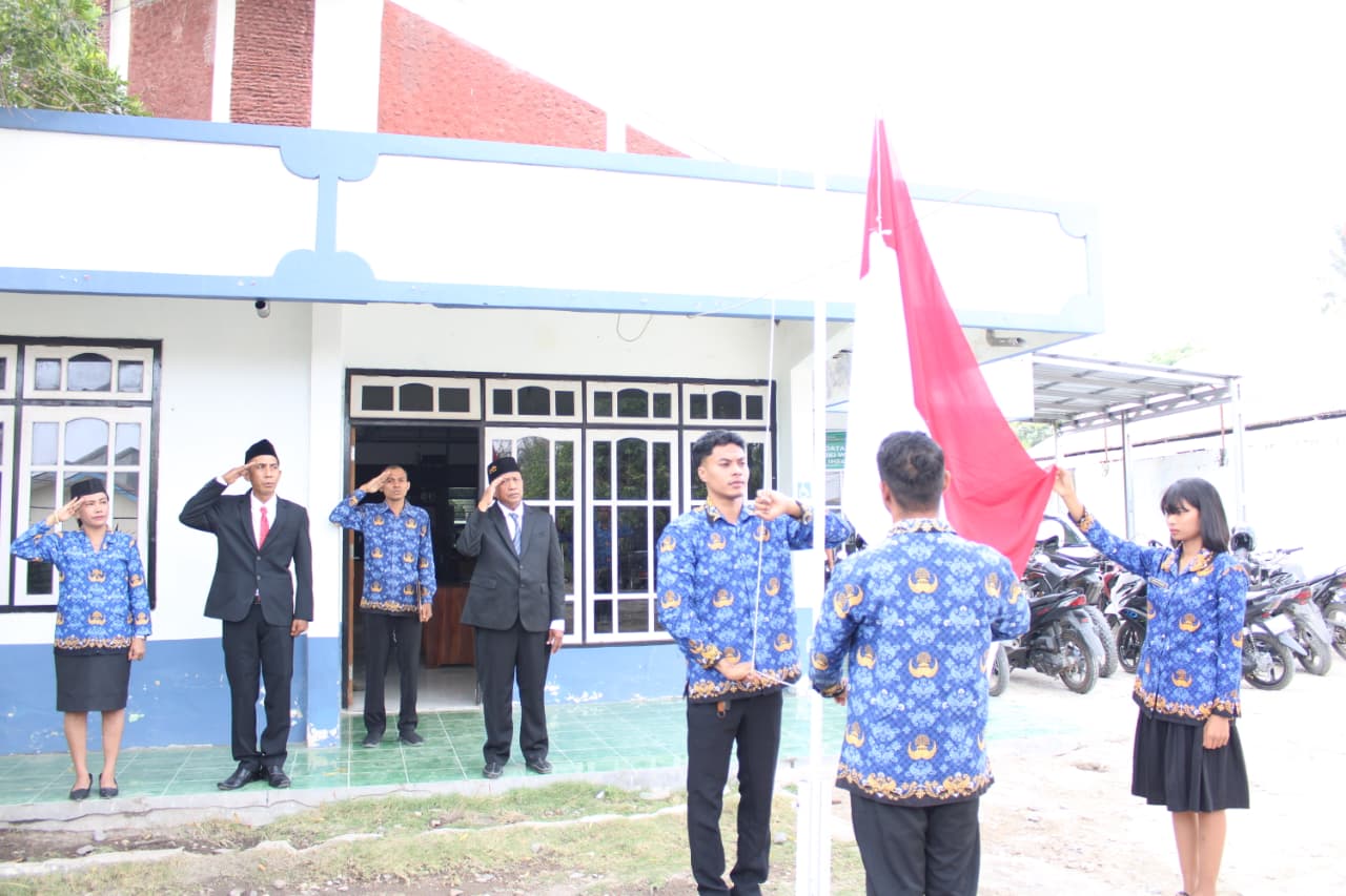 Bawaslu Sumba Timur Gelar Upacara Peringatan Hari Sumpah Pemuda