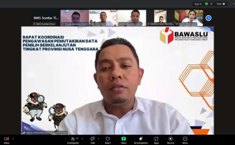 Bawaslu Provinsi NTT Gelar Rapat Zoom Pemutakhiran Data Pemilih Berkelanjutan Semester II Tahun 2025
