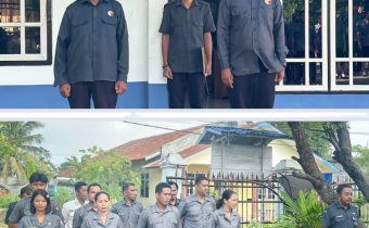 Bawaslu Sumba Timur Gelar Apel Pagi dan Evaluasi Kegiatan