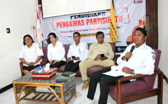 Bawaslu Sumba Timur Ajak Pelajar Jadi Pengawas Partisipatif